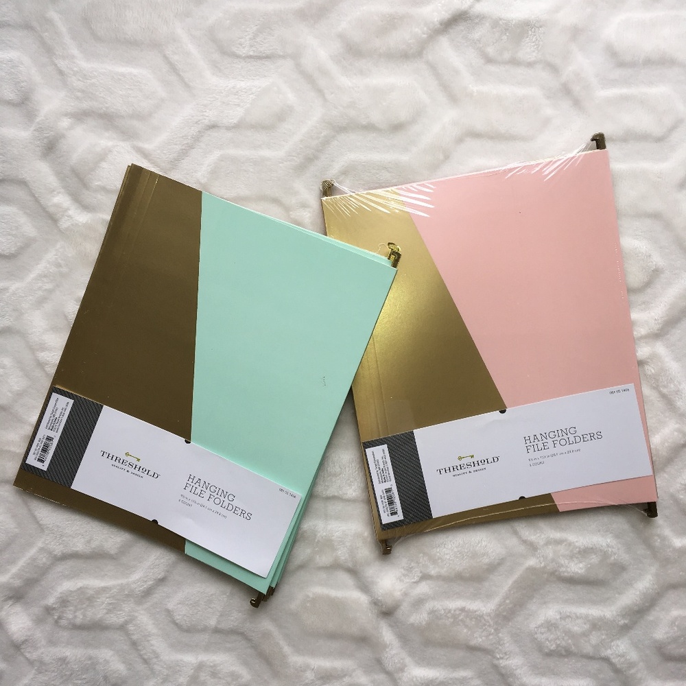 Hanging File Folders 45 total- 23 pink 22 green